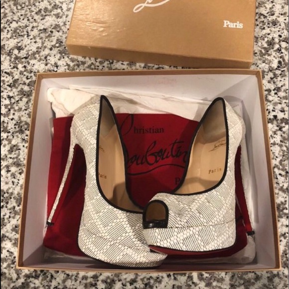 Christian Louboutin Lady Peep❤️ - Picture 5 of 6